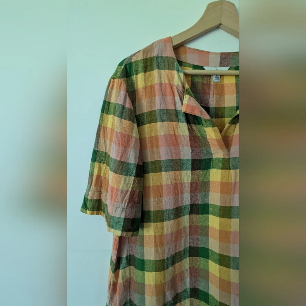 L.L. Bean Signature Medium Linen Blend Splitneck Shirt, "Beeswax" Plaid - Picture 4 of 12
